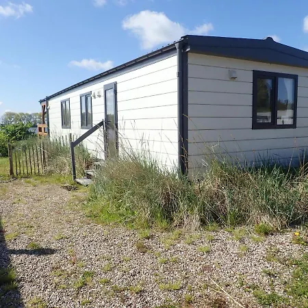 - Eiderlodge 3 Semesterbostad Suderstapel